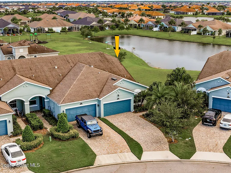7544 Loren Cove Dr — Photo 1