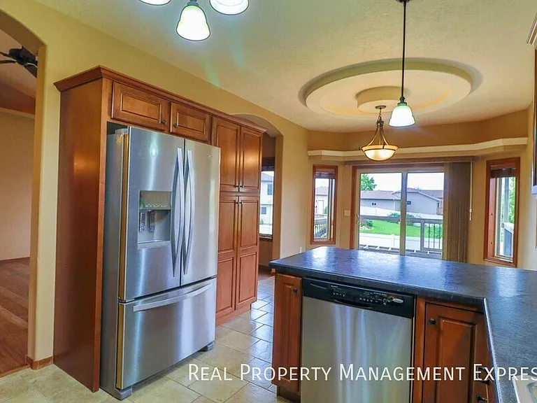 7905 S Grass Creek Dr — Photo 10