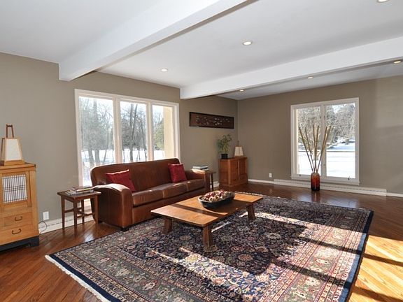 3rd image of 8844 N Bayside Dr