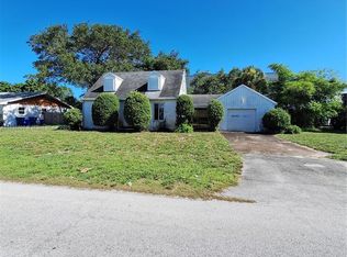 75 W 37th St, Riviera Beach, FL 33404