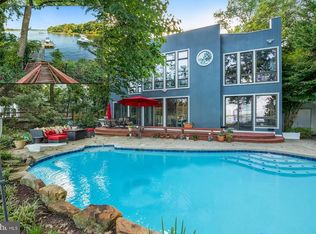 65 Slama Rd, Edgewater, MD 21037