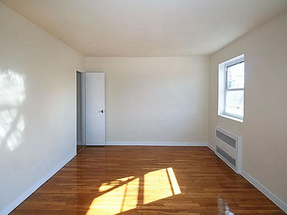 1st image of 147-11 34th Ave #5F
