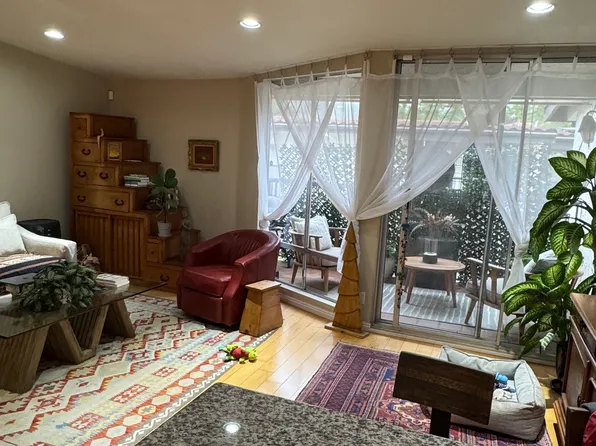 2400 Altisma Way Unit B, Carlsbad, CA 92009