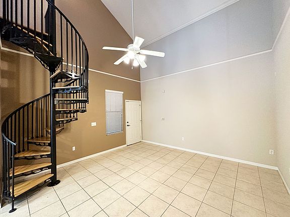 3rd image of 1418 NW 3rd Ave APT 302