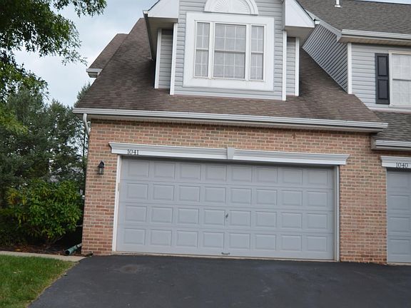 2nd image of 1041 Greenes Way Cir