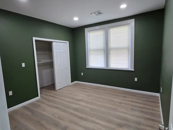 746 Riverside Ave Floor 2, Lyndhurst, NJ 07071