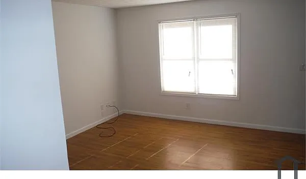2 bed, 1249 sqft, $1,800 — Photo 3