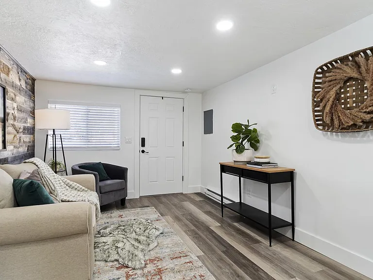 3456 Eccles Ave #2 — Photo 9