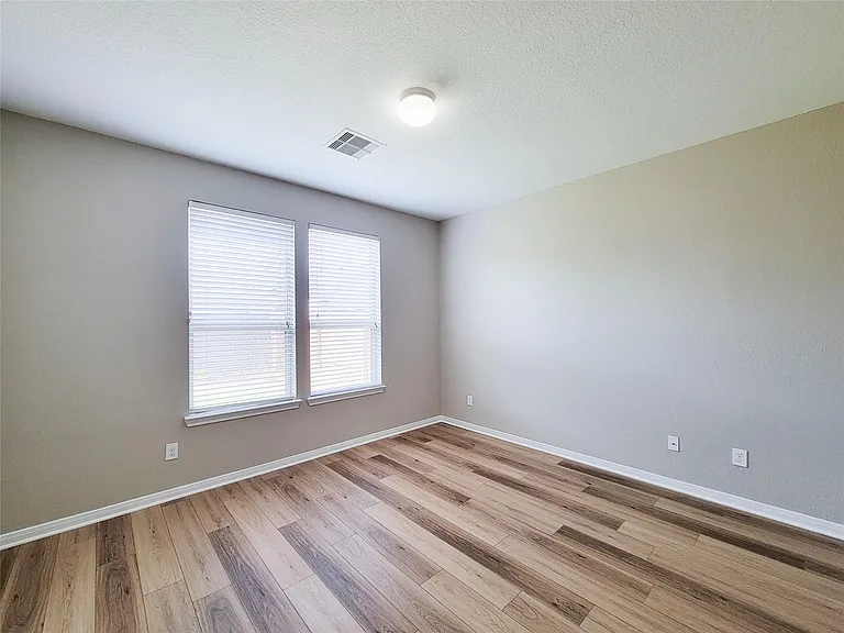 6535 Dayridge Ln — Photo 31