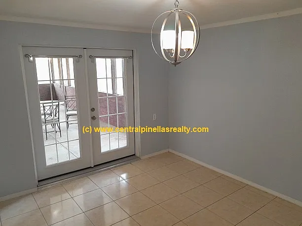 1400 S Evergreen Ave — Photo 10