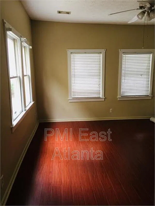 1 bed, 1.0 bath, 760 sqft, $1,550 — Photo 1