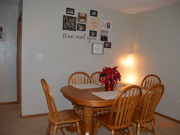 3rd image of 102 Zinfandel Dr