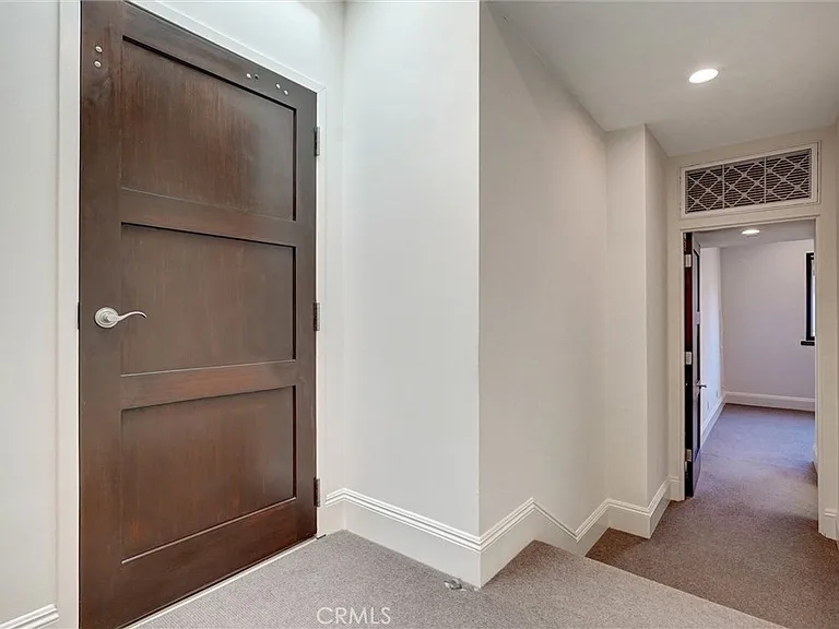 2323 S Beverly Glen Blvd #8 — Photo 24