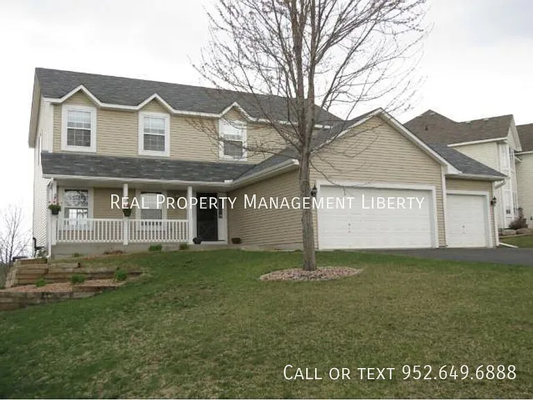 10415 Ponds Way — Photo 1