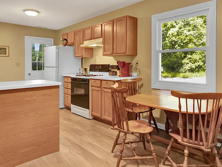 296 Signal Rock Dr — Photo 4