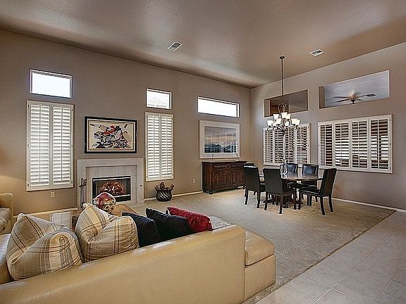 4th image of 2620 Tumble Brook Dr