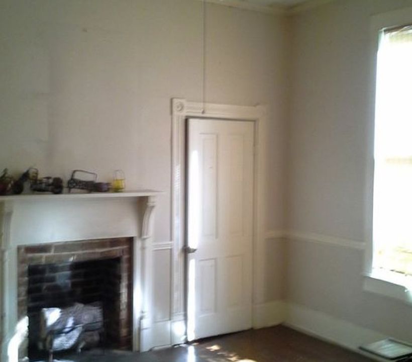 2nd image of 106 Oakland St