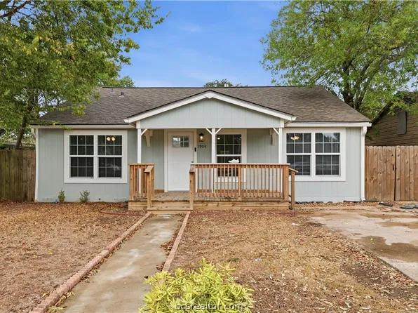 1904 Echols St, Bryan, TX 77801