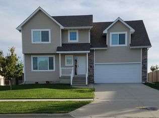612 28th St SE, Altoona, IA 50009