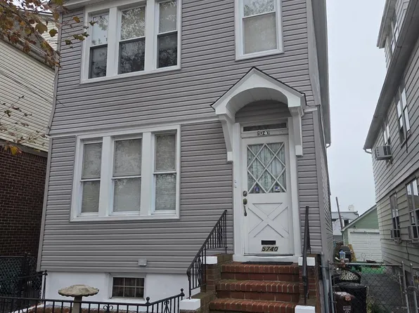 57-40 63rd Street, Maspeth, NY 11378