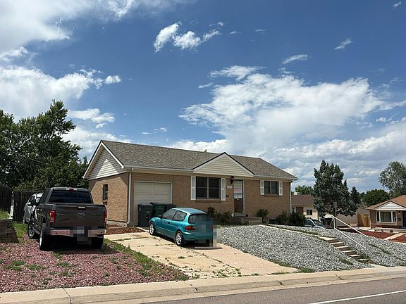 3rd image of 10475 Grant Dr