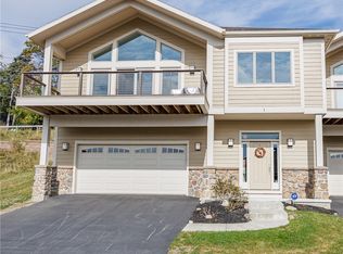 1 Terrace Dr, Canandaigua, NY