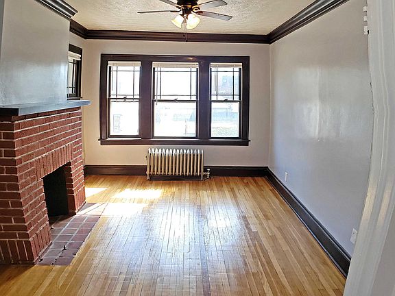 2nd image of 1670 Lauderdale Ave APT 3