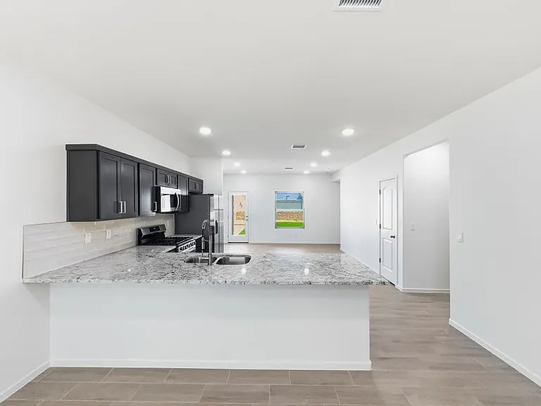 13961 Victory Sky Ave — Photo 3