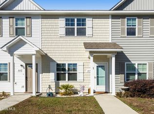307 Justice Farm Dr, Sneads Ferry, NC 28460