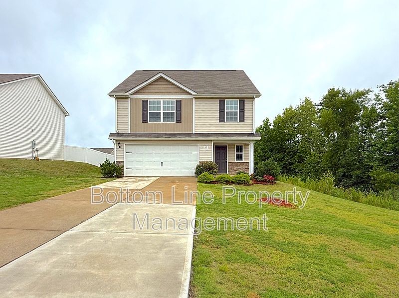 1st image of 169 Wellshire Dr