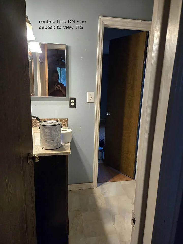 2 bed, 1.5 bath, 1400 sqft, $2,000 — Photo 1