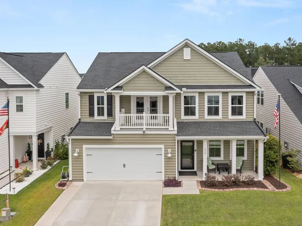 218 Camellia Bloom Dr, Moncks Corner, SC 29461
