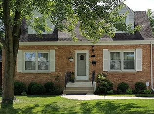 204 N Maple St, Mount Prospect, IL 60056