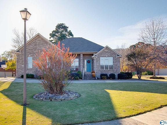 2nd image of 7100 Lost Pond Cir SE