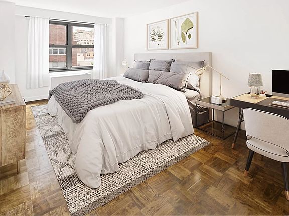 4th image of 360 E 72nd St APT A1005