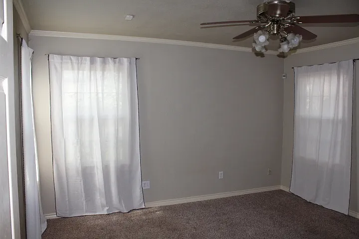 2512 35th Street - PM1 - 1 — Photo 2