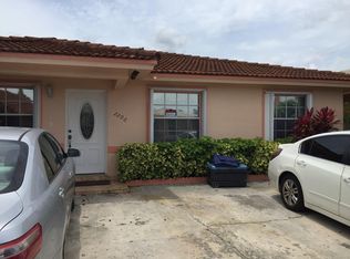 2206 W 74th Pl #14C, Hialeah, FL 33016