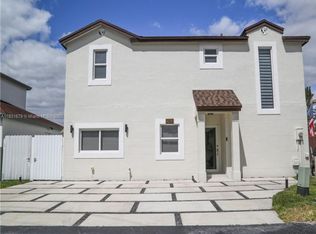 9035 SW 148th Ct, Miami, FL 33196