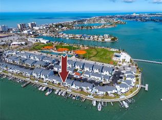 329 Medallion Blvd Unit B, Madeira Beach, FL 33708