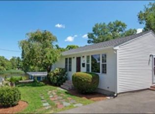 4 Alder St, Worcester, MA 01606