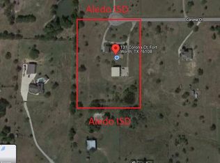 131 Corona Ct, Fort Worth, TX 76108