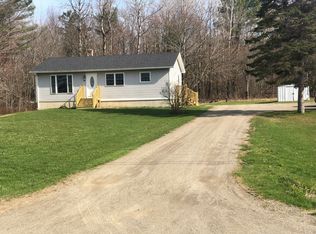 36 Cove Rd, Winterport, ME 04496