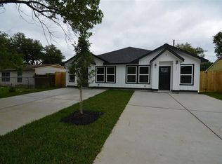 5107 Lyndhurst Dr #B, Houston, TX 77033