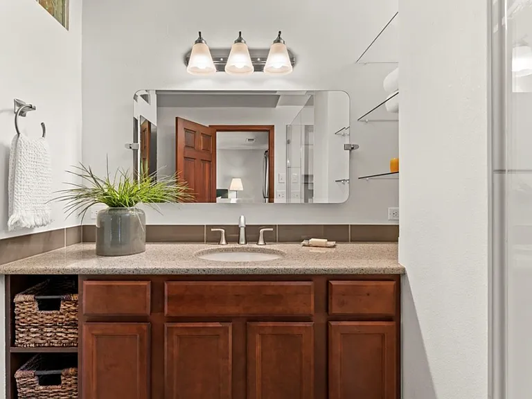 5329 Charleton Ct — Photo 18