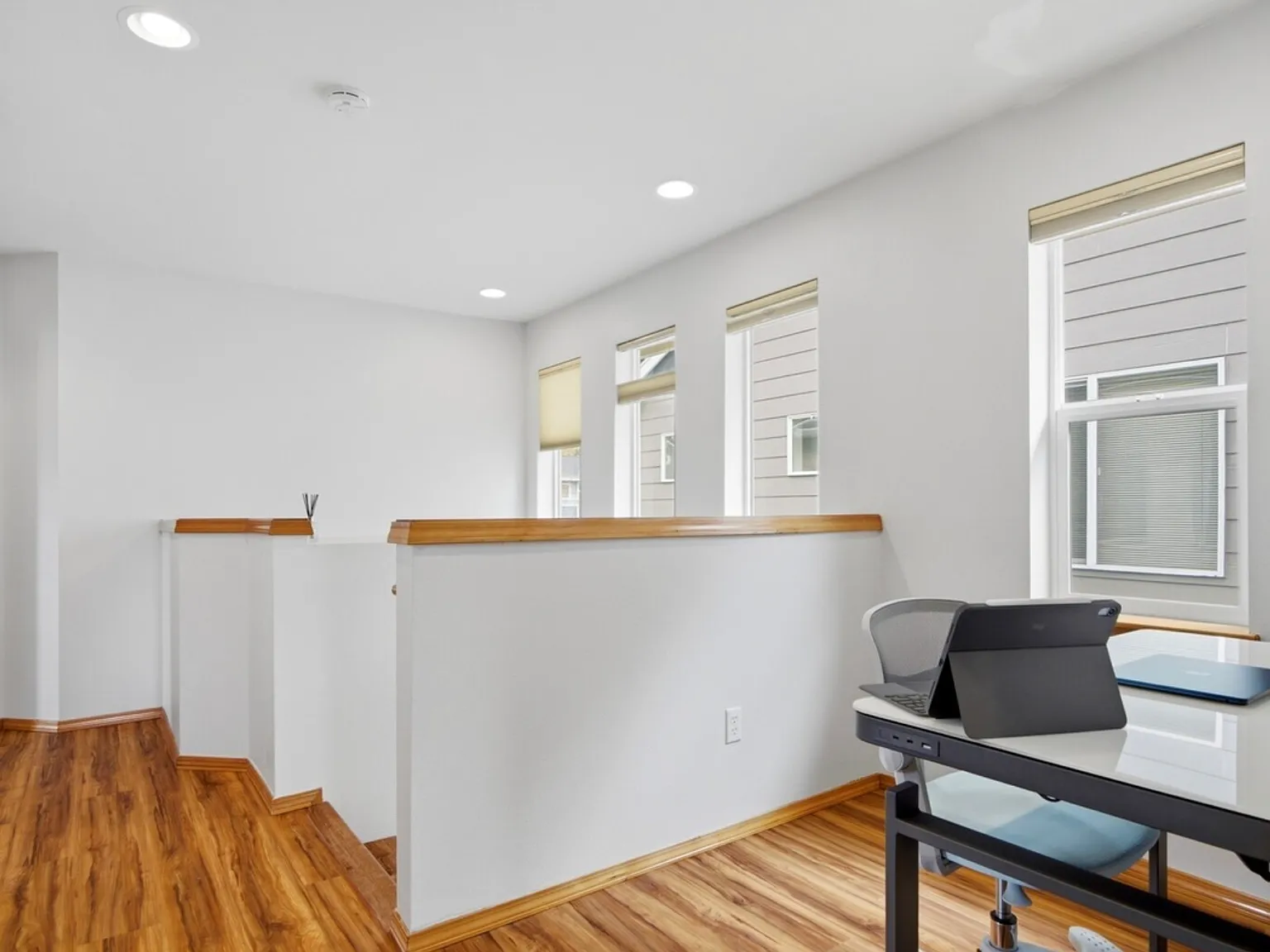 3 bed, 1820 sqft, $3,150 — Photo 4
