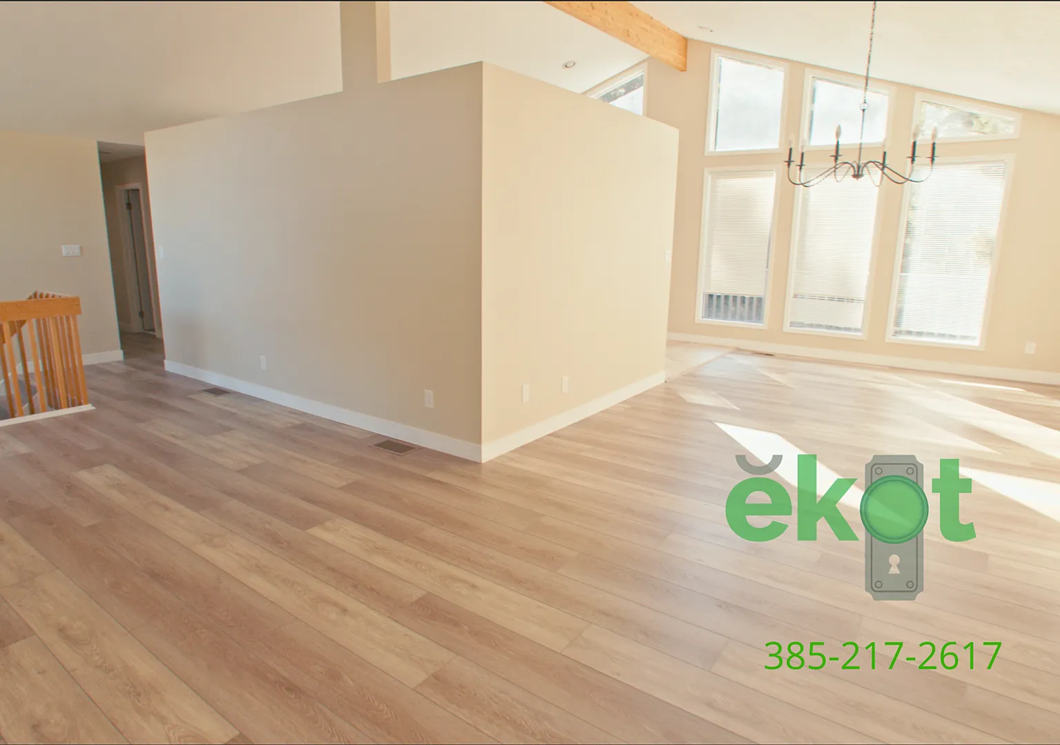 Spacious 5 Bedroom Home in Cottonwood Heights — Photo 4