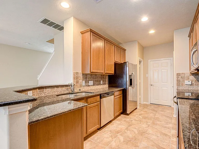 23 Fairlee Ct — Photo 21