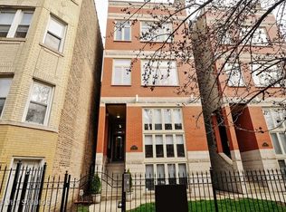 2136 W Crystal St APT 3, Chicago, IL 60622