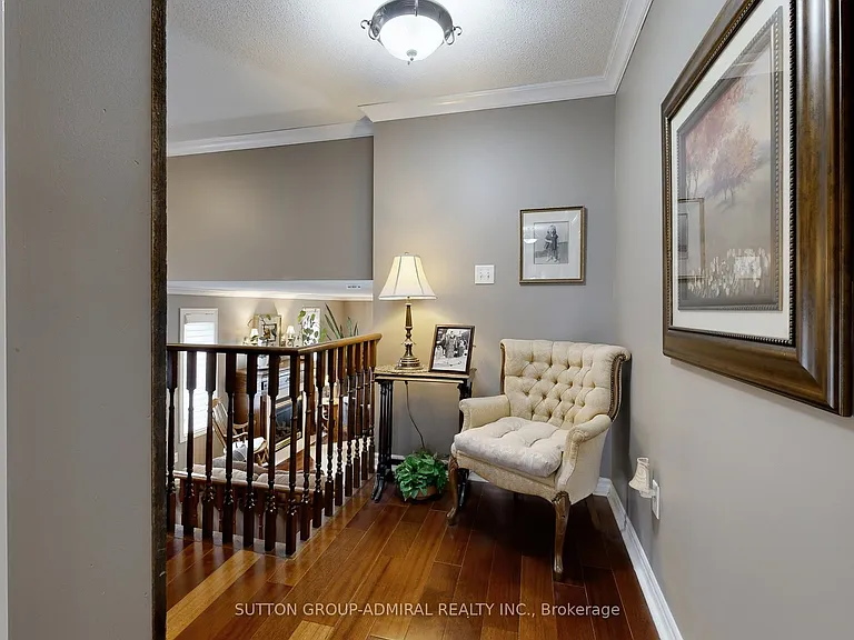 32 Stephanie Ln #UPPER — Photo 25
