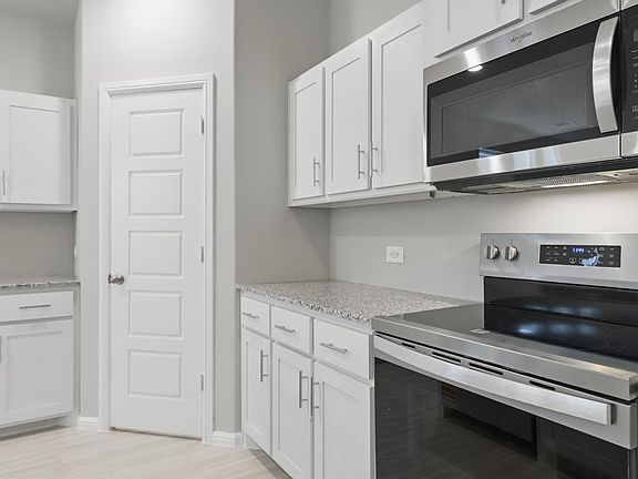7th image of this home